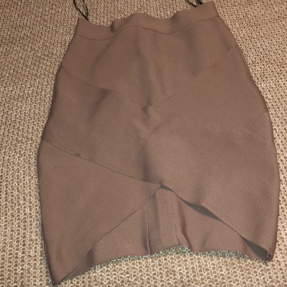 Forever 21 Dresses & Skirts - Forever 21 bandage skirt